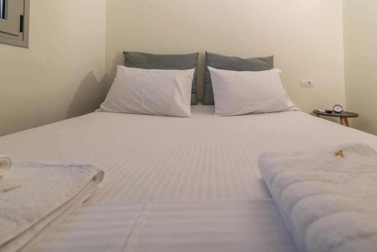 Alexandra'S Apartments - Port Of Zante Eksteriør billede